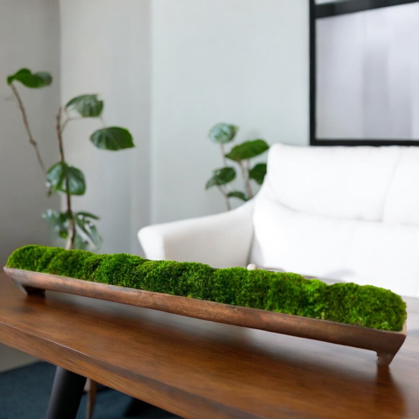 Bronzener Aluminium-Metall-Patina-Trog mit Moos