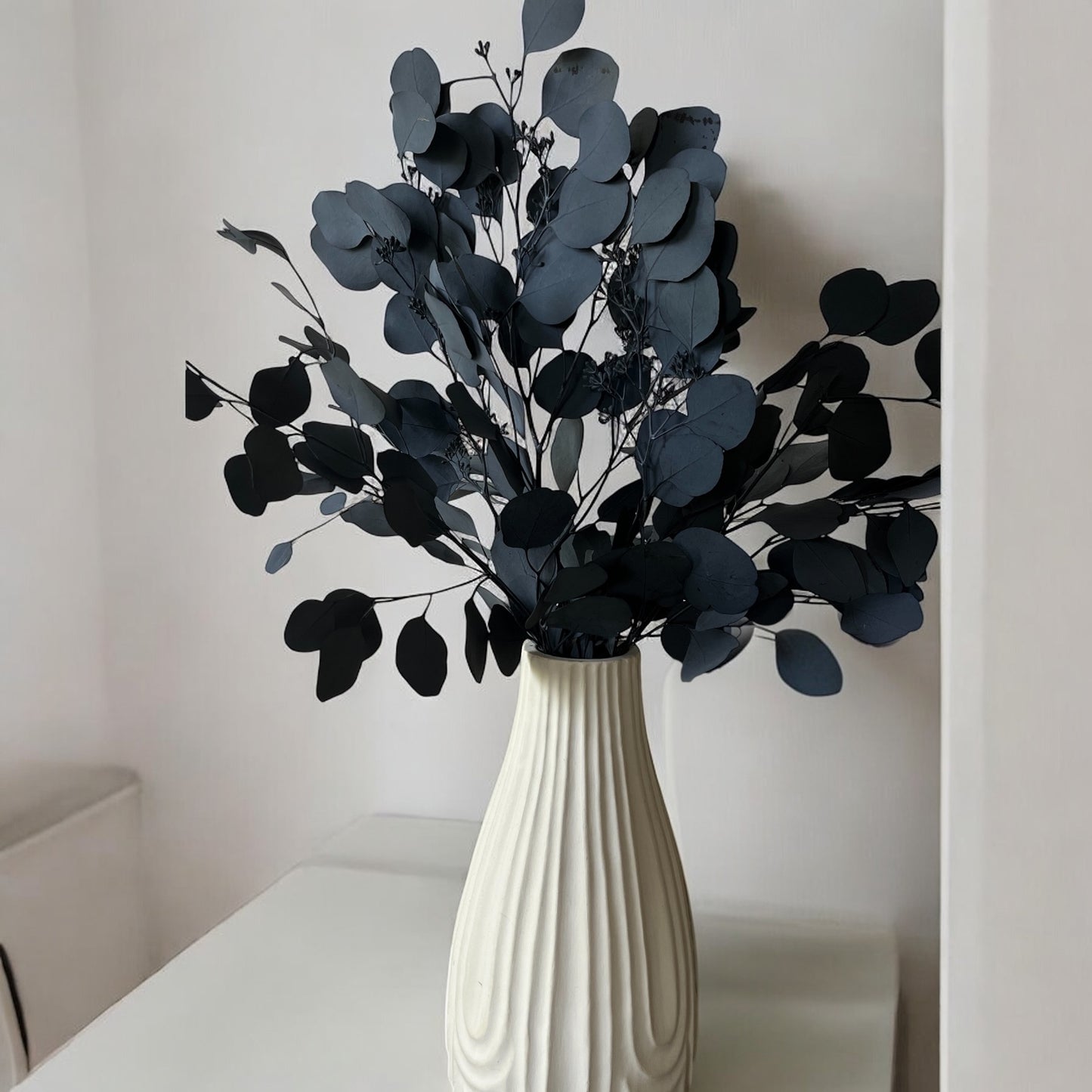 Preserved Silver Dollar Eucalyptus – Dark Green Dried Stems for Vase & Wedding Decor